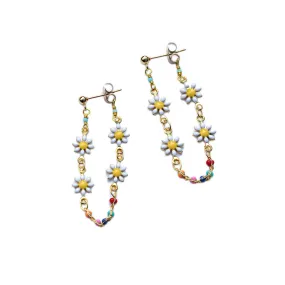 Daisy Swoop Earring