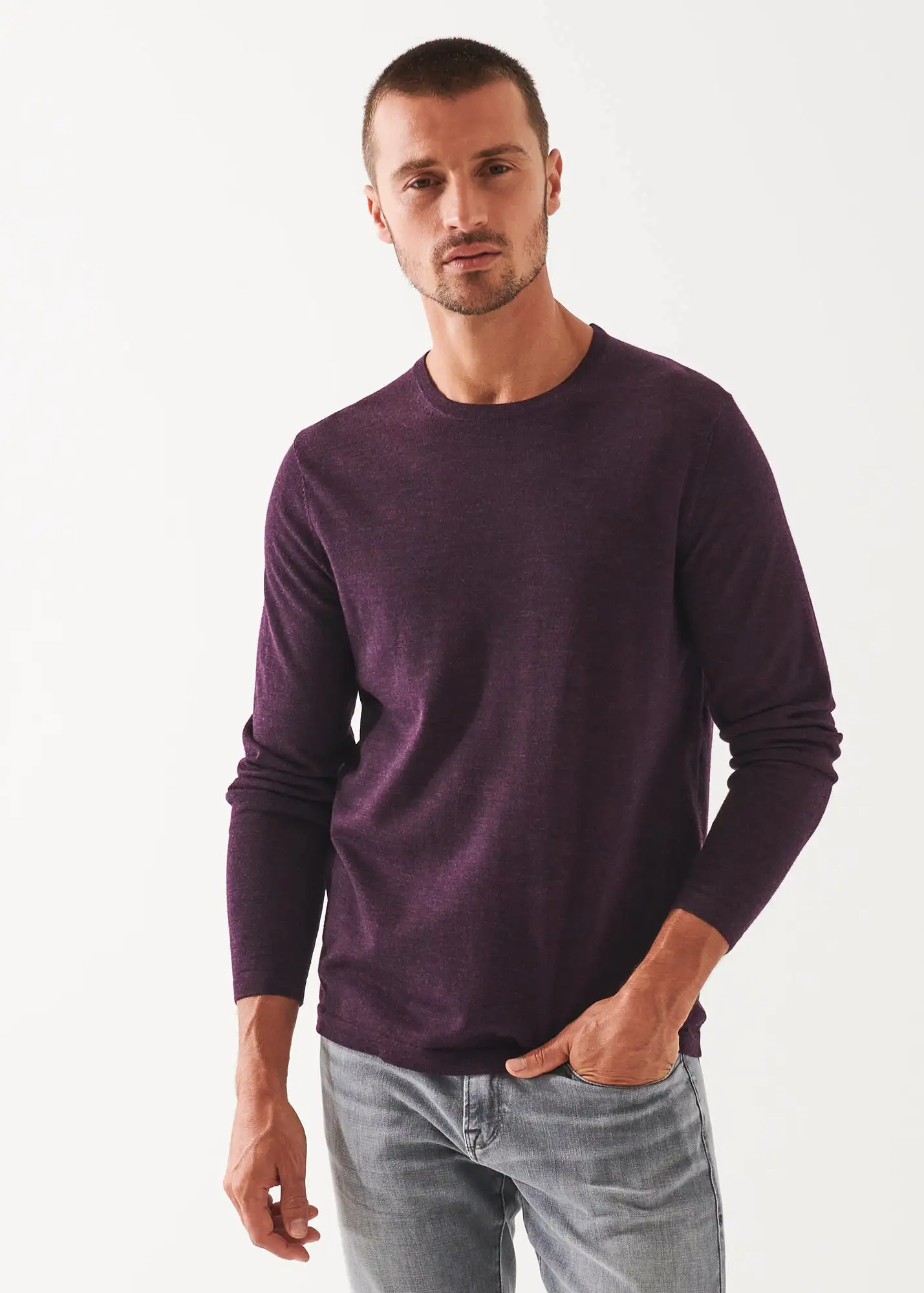 EXTRA-FINE MERINO CREWNECK