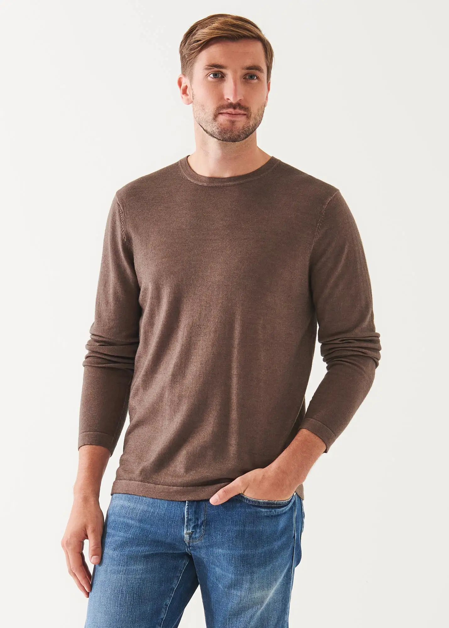 EXTRA-FINE MERINO VINTAGE WASH CREWNECK