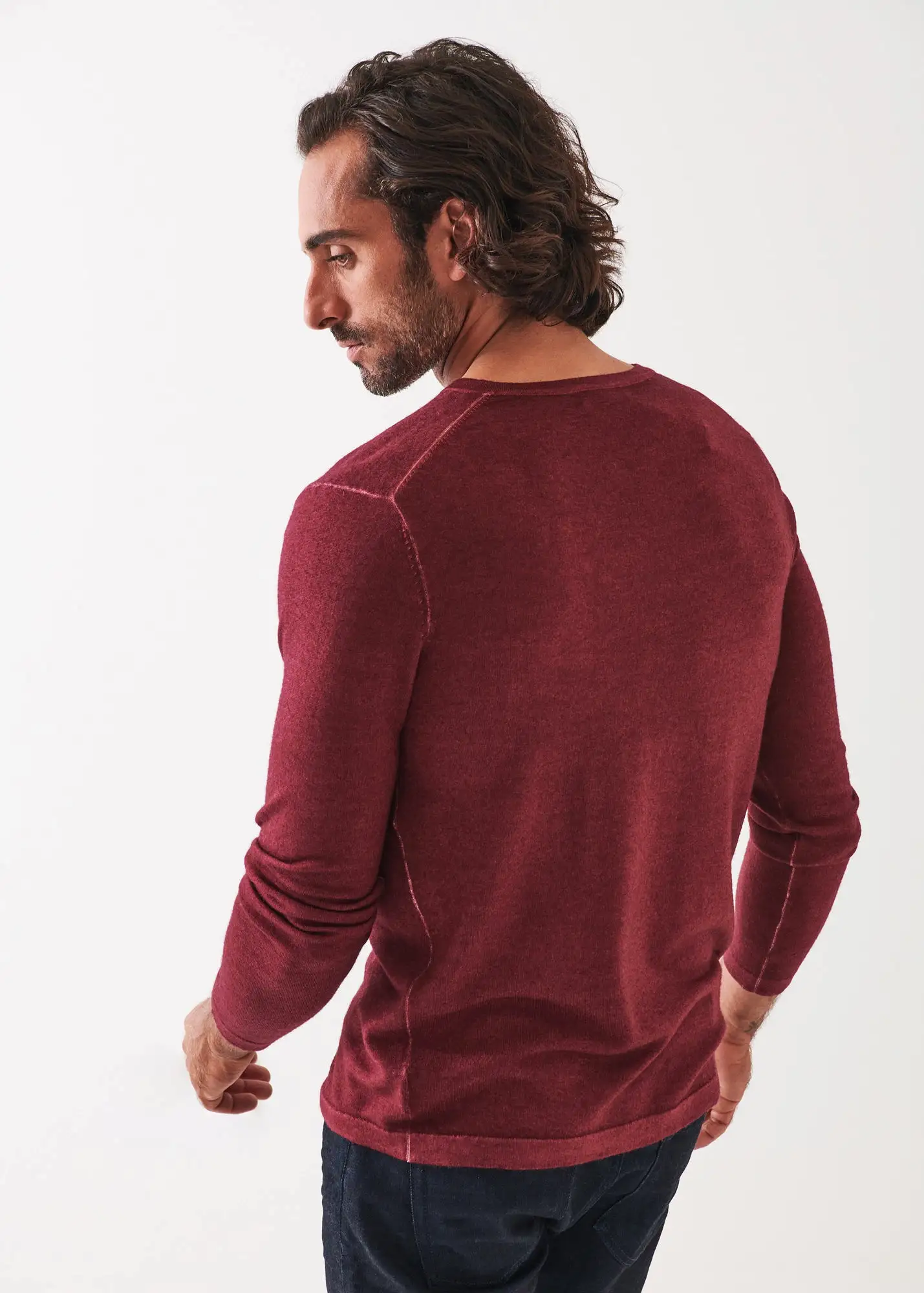 EXTRA-FINE MERINO VINTAGE WASH V-NECK