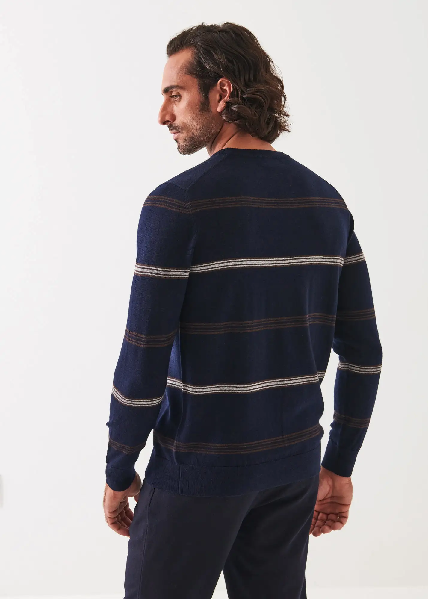 MULTI-STRIPE CREWNECK