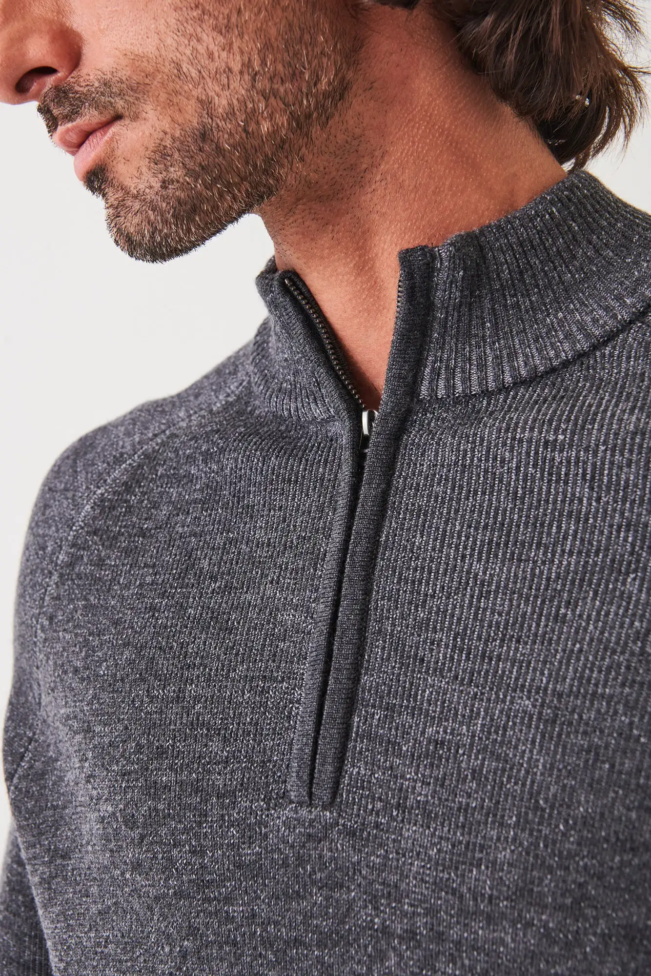 PLAITED RIBBED QUARTER-ZIP MOCK