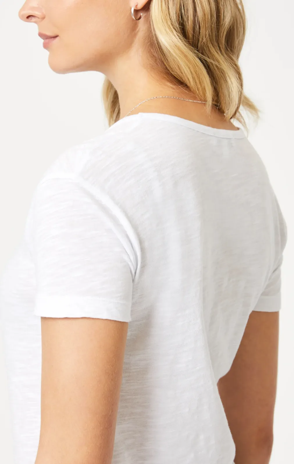 V-NECK JERSEY TEE